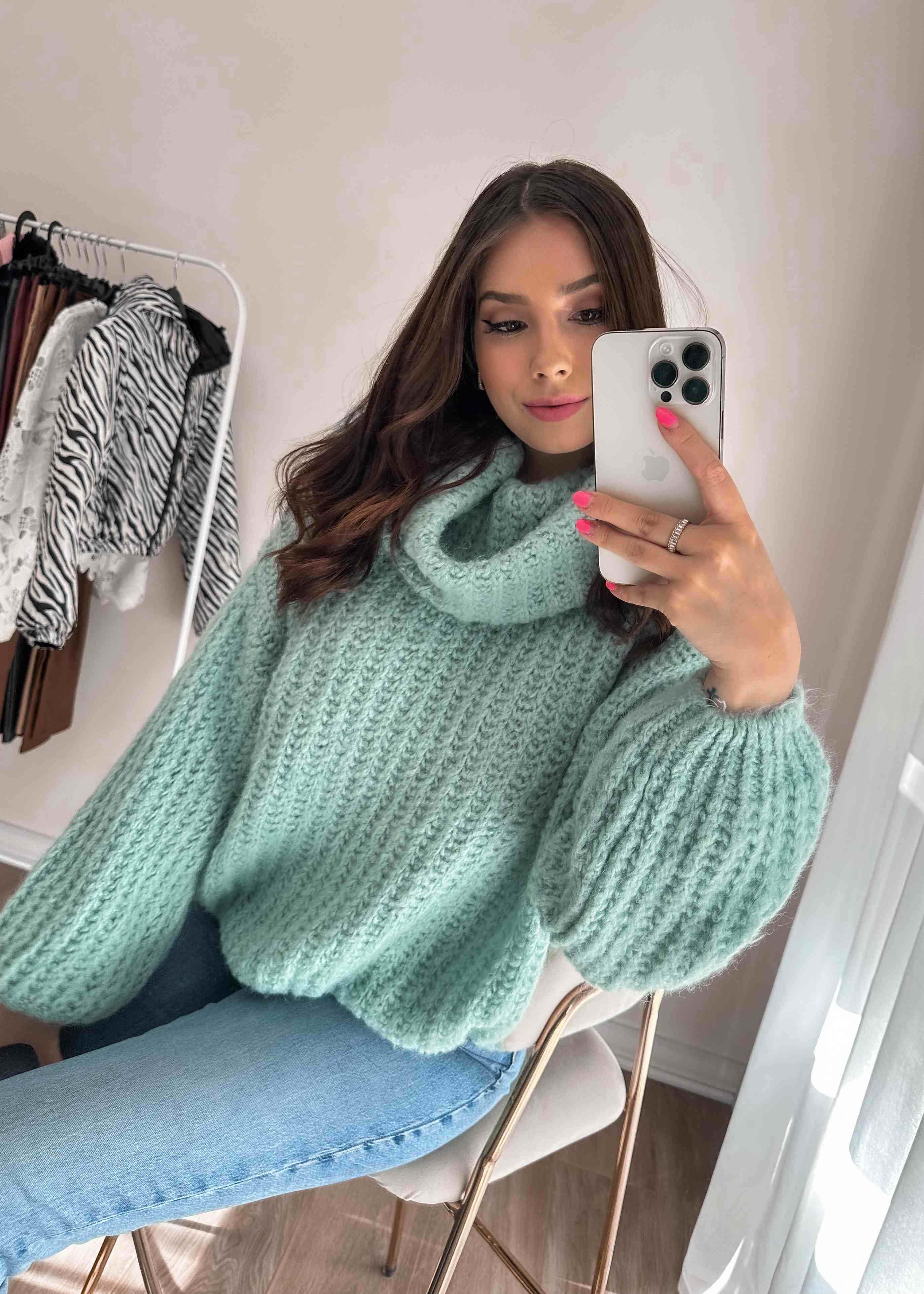 Sweter z golfem Gracie zielony zdjęcie 3